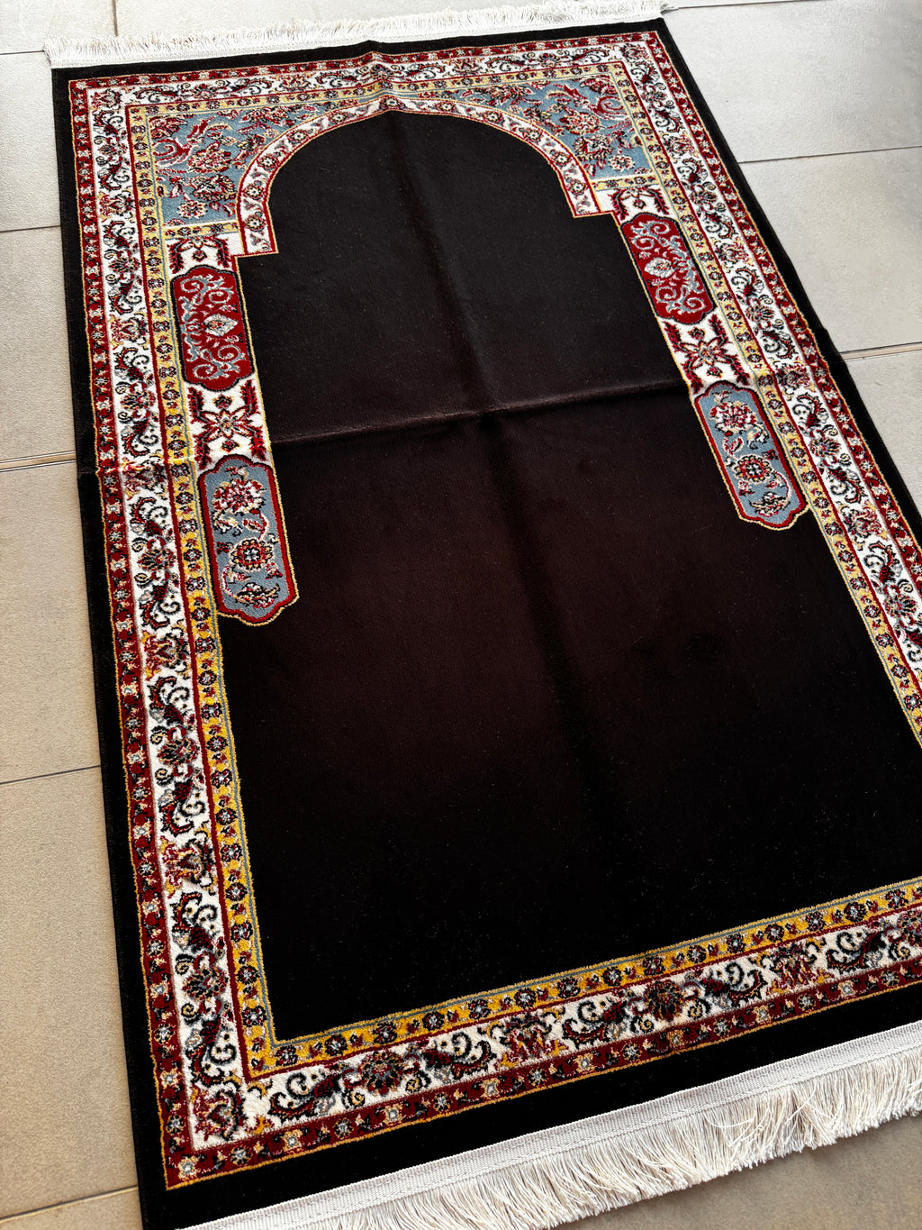 Luxury Woven Acrylic Prayer Rug – Mihrab Design, (70×110 cm)