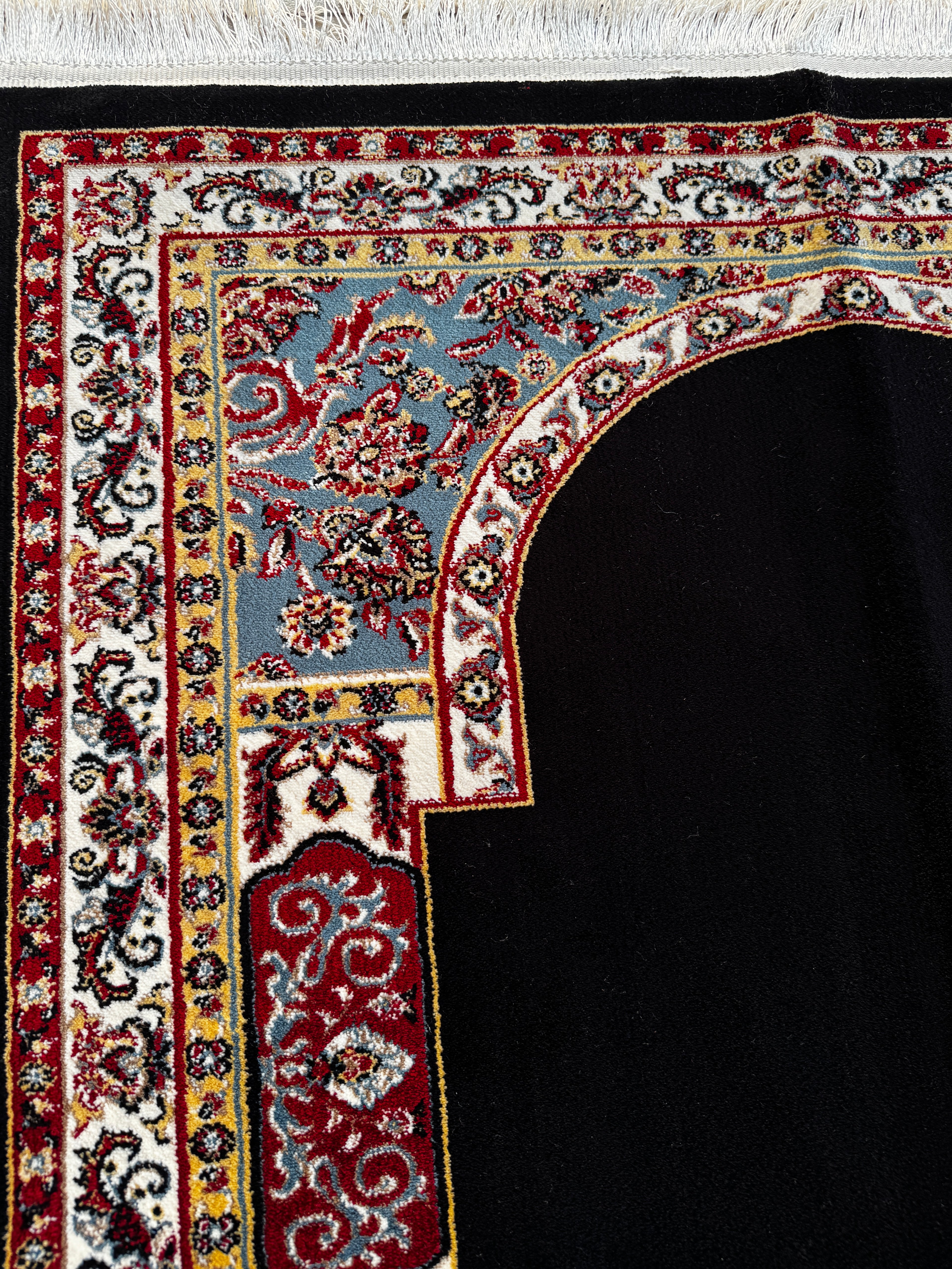 Luxury Woven Acrylic Prayer Rug – Mihrab Design, (70×110 cm)