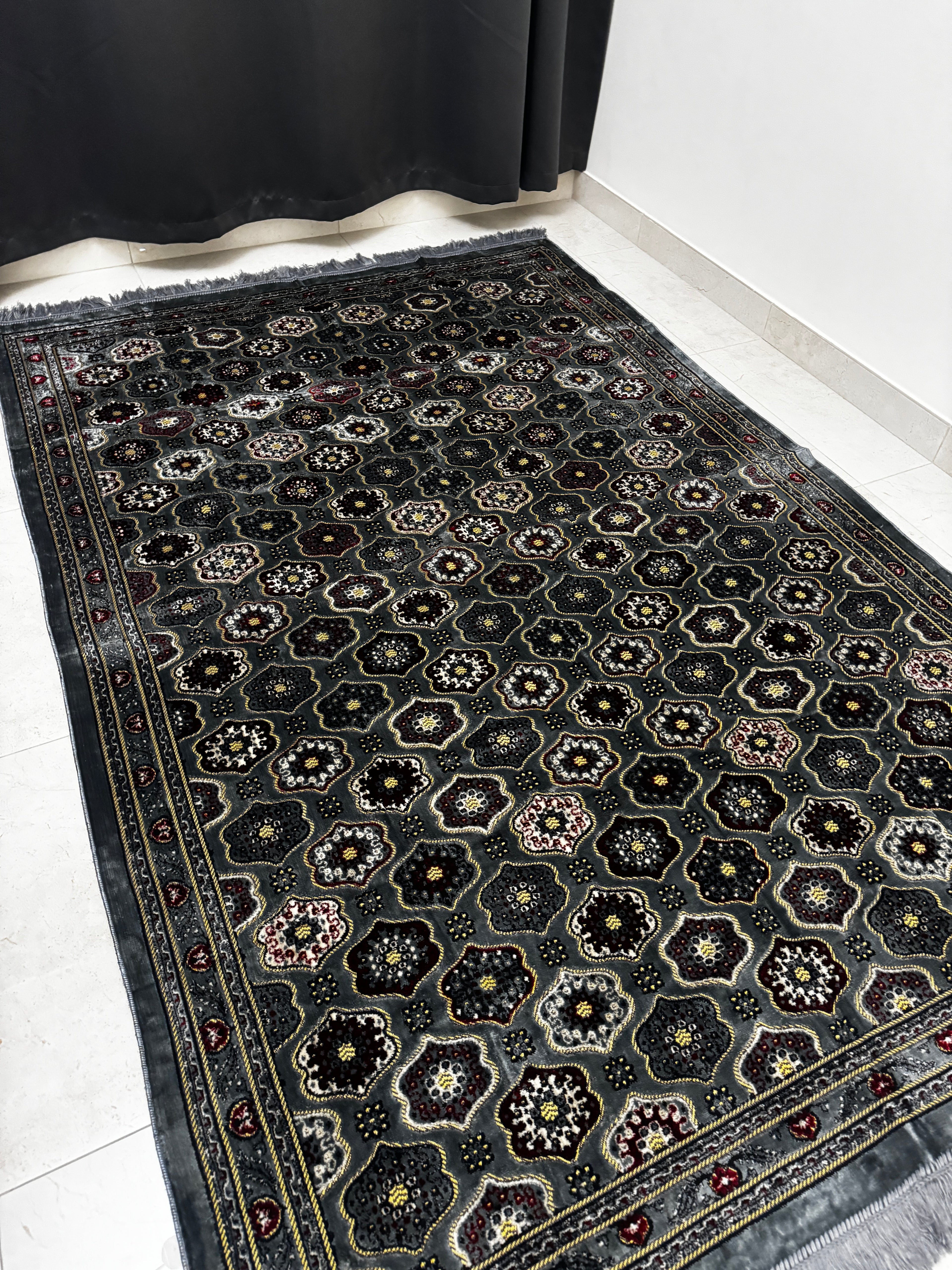 Gray Carpet – Elegant Gold & Red Patterns