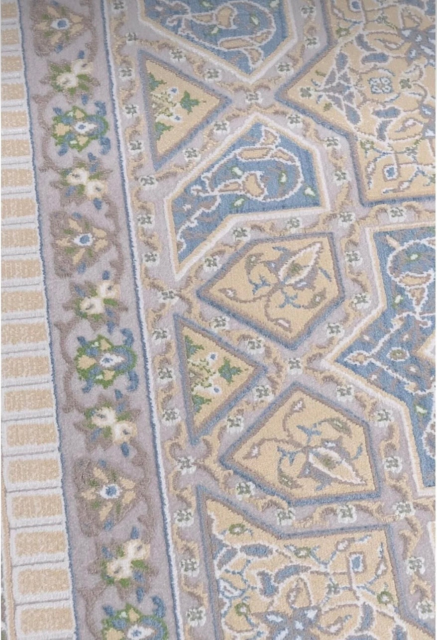 Luxury Woven Prayer Rug - Soft Acrylic & Natural Yarn Blend - Geometric Pattern - 70x110 cm