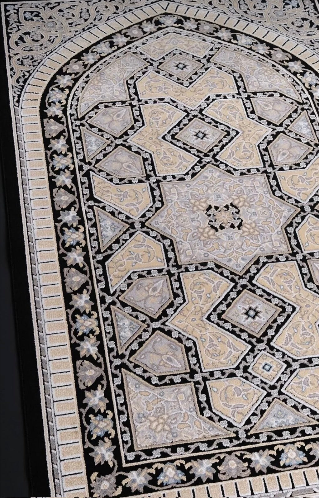 Luxury Woven Prayer Rug - Soft Acrylic & Natural Yarn Blend - Geometric Pattern - 70x110 cm