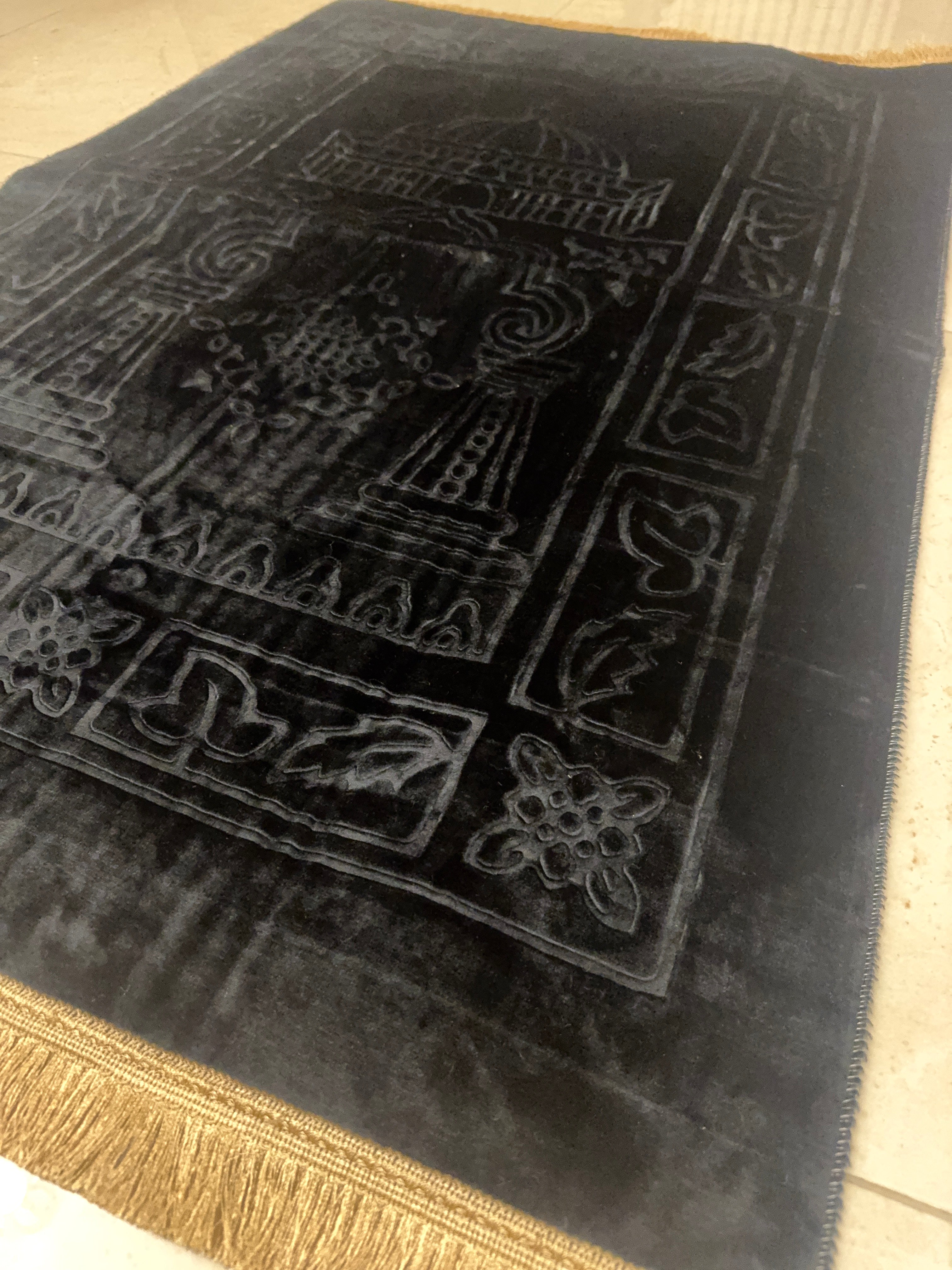 Black Plush Prayer Rug with Grey Fringe